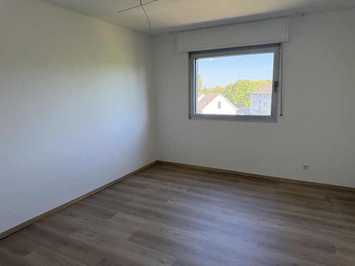 Modern sanierte 3-Zimmer-Wohnung mit Balkon in beliebter Lage in Weitmar Mark – Schlafzimmer