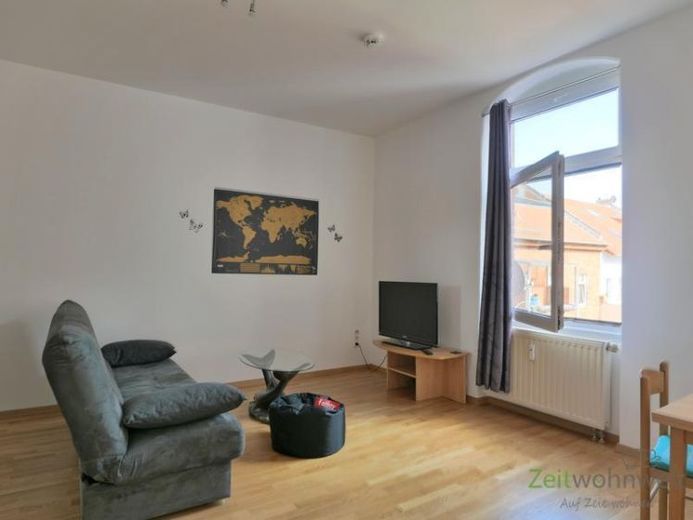(EF1262_M) Erfurt: Löbervorstadt, neu möblierte 2,5-Zimmer-Wohnung mit Balkon und PKW-Stellplatz – Foto 1