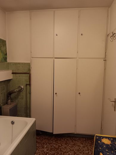 Bad_4, Einbauschränke