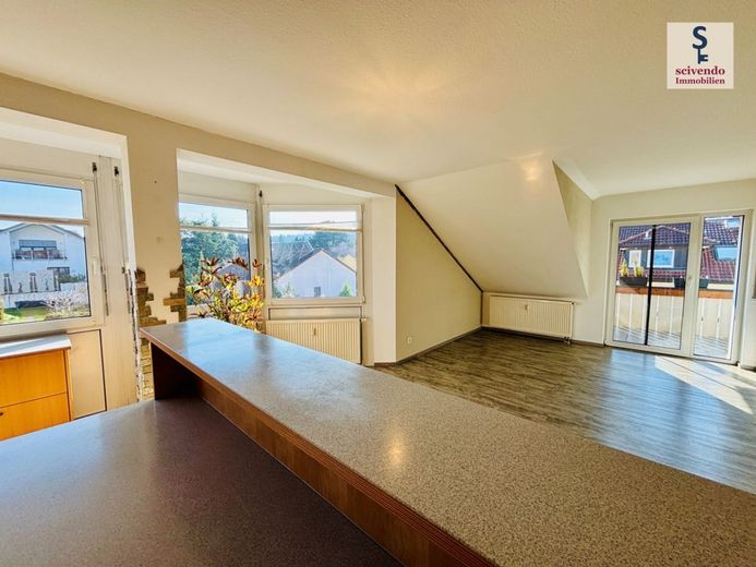 Gemütlich. Hell. 3-Zimmer. DG-Wohnung. Nähe-KA/PF. – Wohnzimmer 2