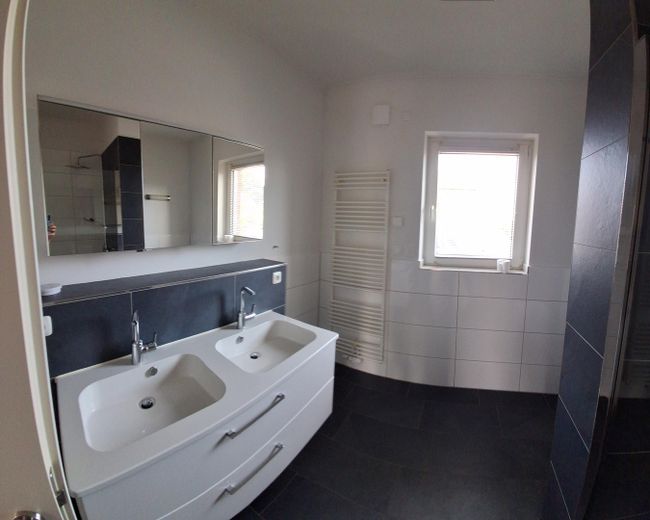 Bungalow come nuovo a Scharbeutz, frazione di Gleschendorf, in posizione immersa nella natura – Bad 8,20 m²