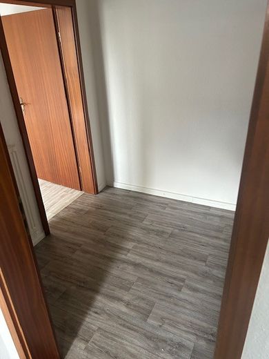 Helle ruhige 2,5R EG gr Terrasse zentral 7min Hbf – Foto 7