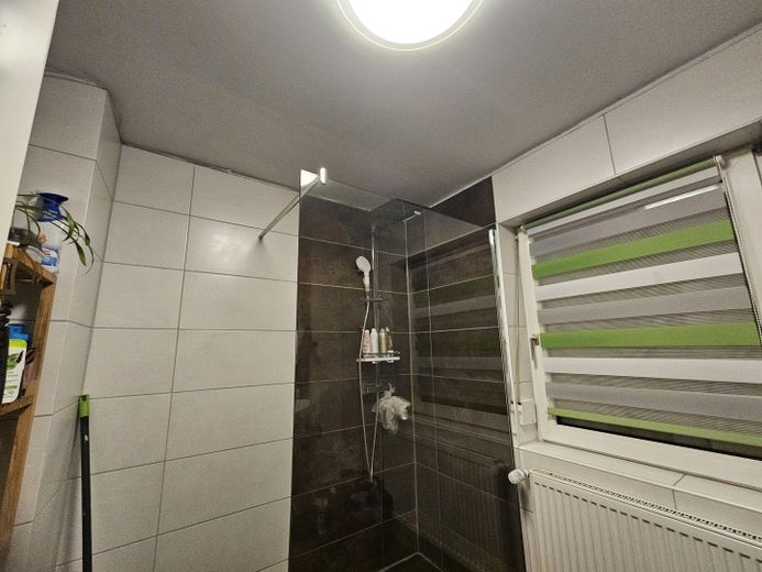*Traumhaftes Wohnhaus mit  155m2 Wohnfläche,  Garten und Garage – Foto 18