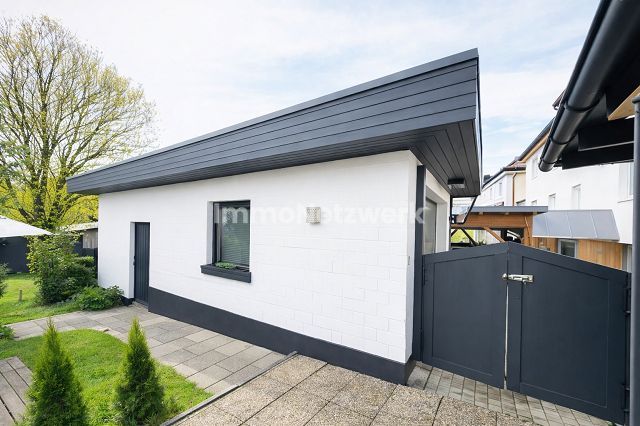 ***Willkommen in Ihrem neuen Zuhause - Familienidylle in Top-Lage von Wunsiedel*** – Garagenansicht