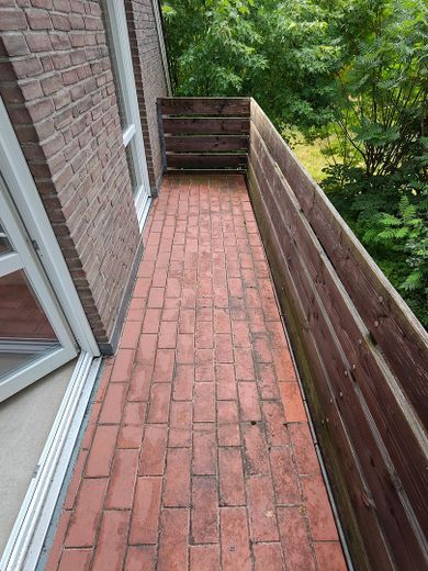 Ehemaliges Pfarrhaus in Oldenstadt zu verkaufen – Balkon Obergeschoss