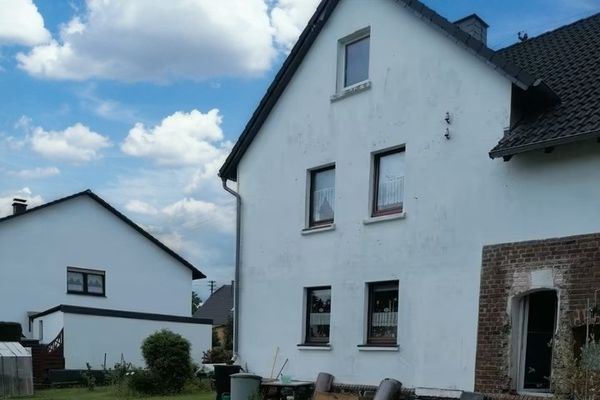 Nauroth, EFH + Nebengeb.