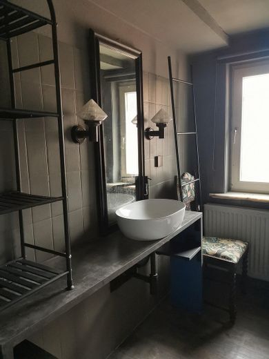 Grüne Oase am Rande der Altstadt – Badezimmer