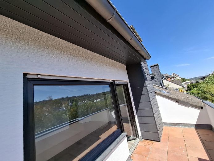 Sprzedaż domu w domu w Bad Schwalbach – Balkon