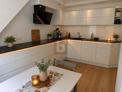 Exclusive living in a prime location with roof terrace – 1784643252_14276ea.jpg