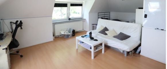 Zimmer 1 DG