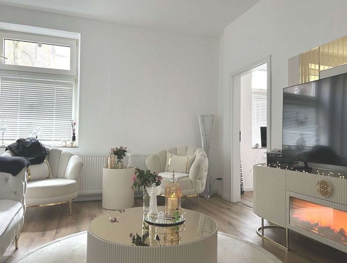 4-Zimmer WHG - Wohnzimmer