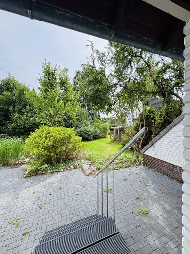 Freistehendes EFH mit Anliegerapartment auf 980 m2 Grund, Schleswig_Neustadt – Terrasse Süd/Ost