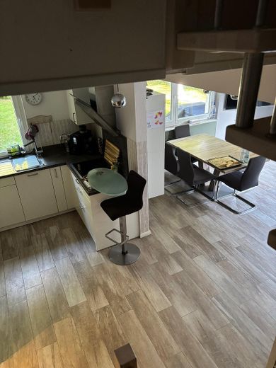 Küche und Essbereich