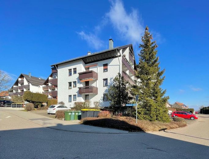 Hausansicht von Straße