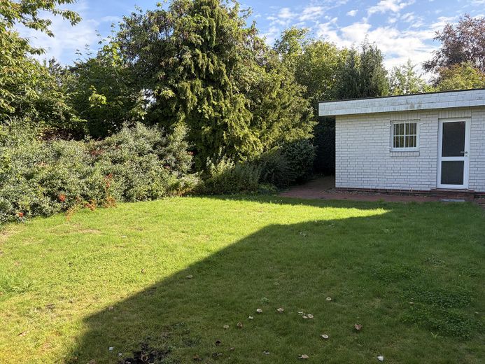 Exclusief wonen op een toplocatie in Lübeck - 160 m² woonoppervlakte op 777 m² eigen grond – Hinterer Gartenbereich