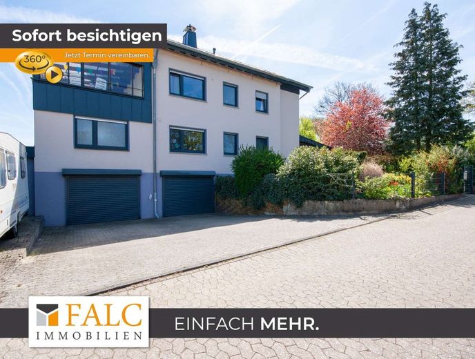 Eine, zwei, drei Generationen/Familien? Alles ist möglich. – Strassenansicht