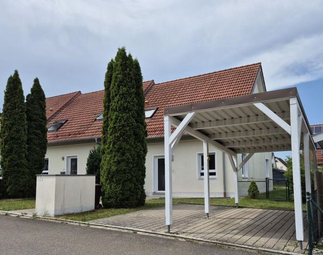 Von Privat: Reiheneckhaus in ruhiger Lage Schwarzenbruck / OT Lindelburg – Carport und KFZ-Stellplatz