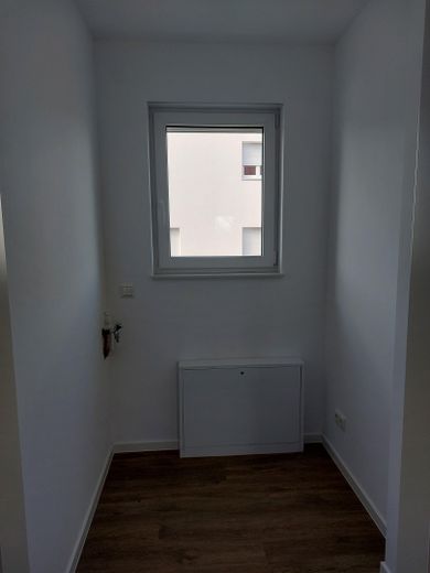 Erstbezug 2-Zimmer-Wohnung (1. OG, Balkon, barrierefrei) in Berge bei Nauen – HWR