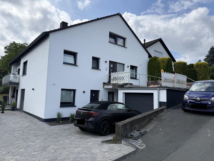 Hausansicht Straßenseite