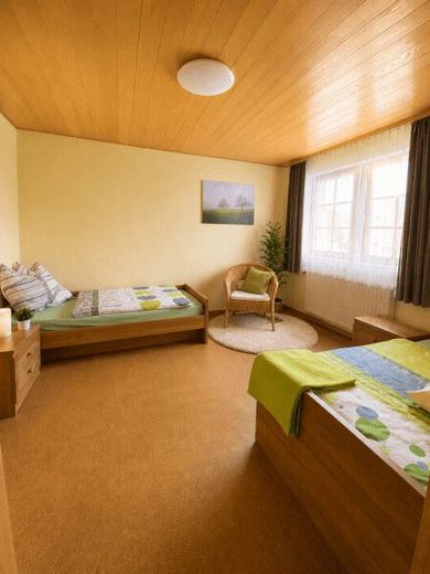 PROVISIONSFREI Großzügiges Einfamilienhaus mit Scheune und Garage in ruhiger Lage von Fladungen / Rhön – Scheunenzimmer