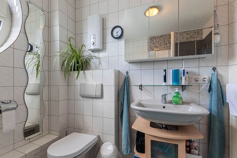 Wohnen mit Charakter - stilvolle Split-Level-Wohnung mit 3,5 Zimmern in Riedstadt-Crumstadt – V560-2613-21