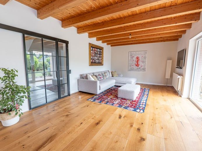 Modernisiertes Einfamilienhaus in begehrter Sackgassenlage in Schwinge – ein Zuhause zum Wohlfühlen – Foto 1