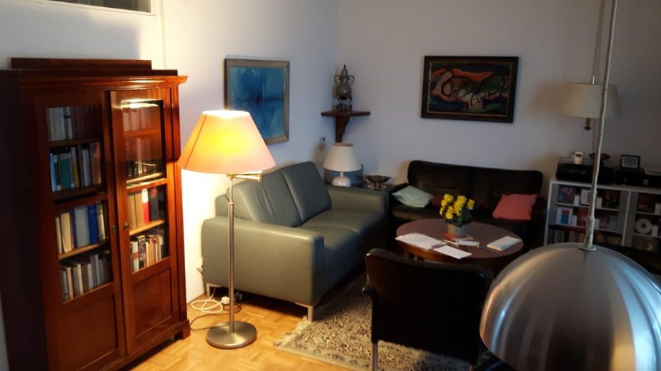 Sonnige Maisonettewohnung – Wohnzimmer Sitzecke