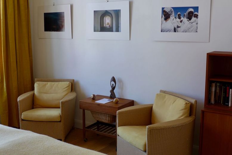 Sanierte bezugsfertige Villa mit Weitblick für Eigennutzung und/oder Kapitalanlage – Schlafzimmer OG