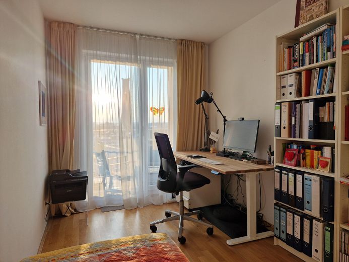 Arbeitszimmer / Kinderzimmer 2
