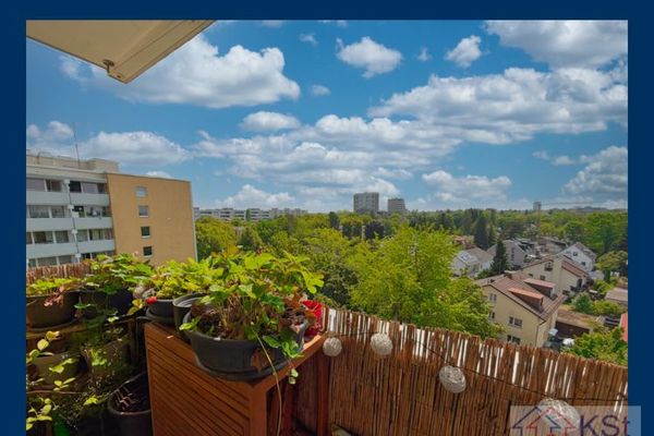 Vista panoramica sul Prinz-Eugen-Park: luminoso appartamento di 2 locali al 7º piano con ottima redditività e potenziale futuro
