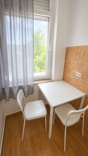 Möblierte 2er-WG mit zwei Schlafzimmern in Aachen Nähe RWTH Uni - fully furnished – Esstisch