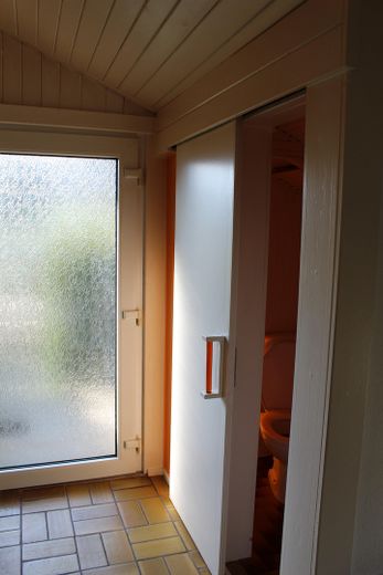 Eingangsbereich mit Gäste-WC