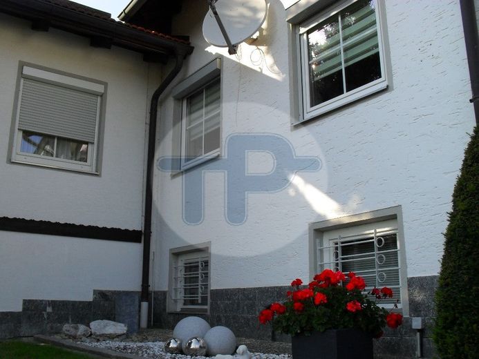 ÄUßERST GEPFLEGTES 
EINFAMILIENHAUS – Ansicht 3