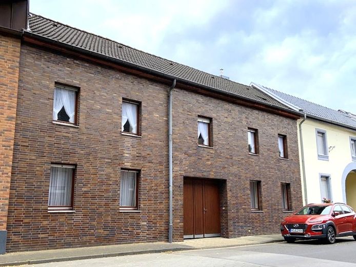 Seltene Gelegenheit: Charmantes Haus mit Innenhof und 1.450 m² Grundstück in Oidtweiler – फोटो 17
