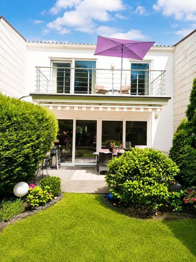 Terrasse und Garten