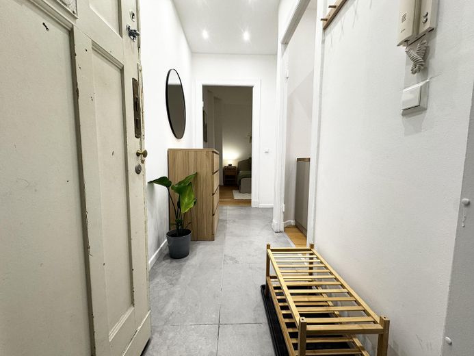 Tempelhof'ta eşyalı 1 odalı daire | Aralık 2026'dan itibaren | 6 ay – Flur