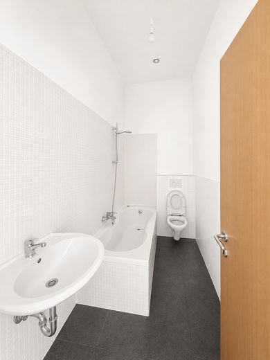 4-Zimmer-Wohnung mit 94 m2 und 2 Balkonen – Foto 1