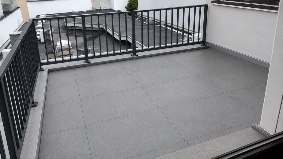 Büro-oder Praxisfläche in Innenstadtlage mit Balkon – Foto 1
