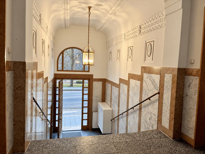 Altbau-Bürofläche im Lehel – Foto 1