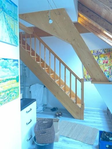 Treppe ins Obergeschoss