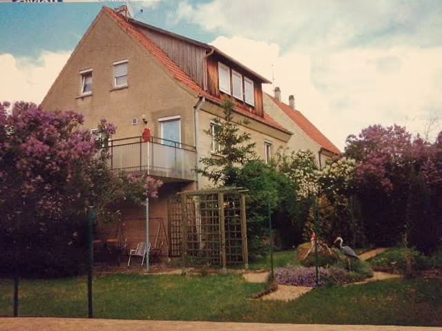 Großzügiges Einfamilienhaus mit viel Platz und Garten – Foto 1