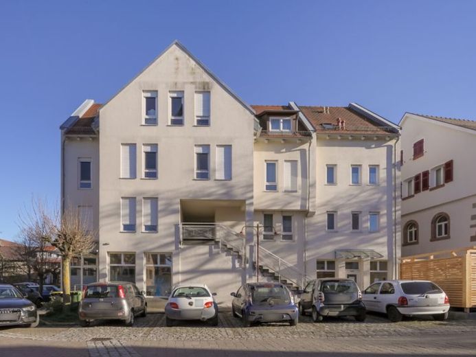 Kapitalanleger aufgepasst: Vermietete 2-Zimmer-Wohnung mit TG-Stellplatz! – Foto 1