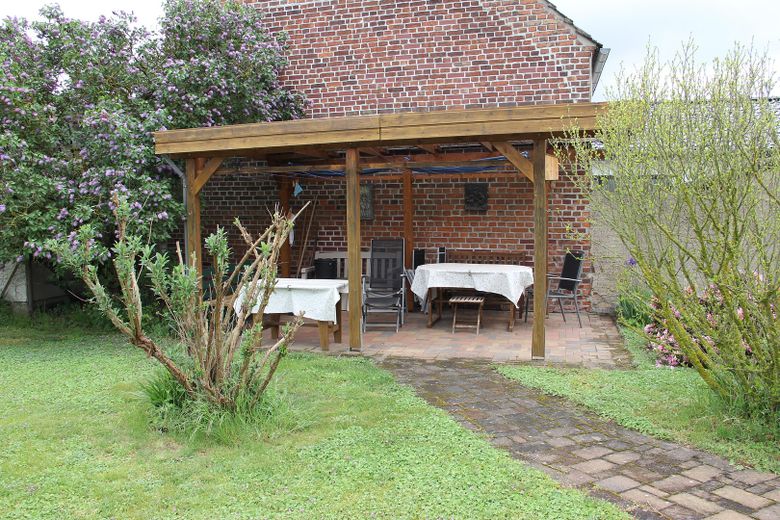 überdachter Sitzplatz