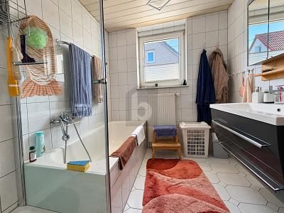 CASA A SCHIERA ADATTA ALLE FAMIGLIE CON GIARDINO + GARAGE – 1791392313_073135a.jpg