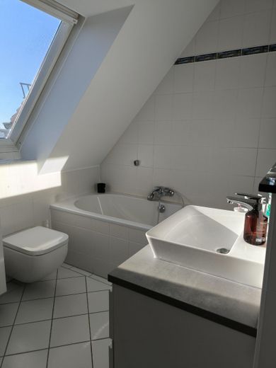 Badezimmer mit Wanne