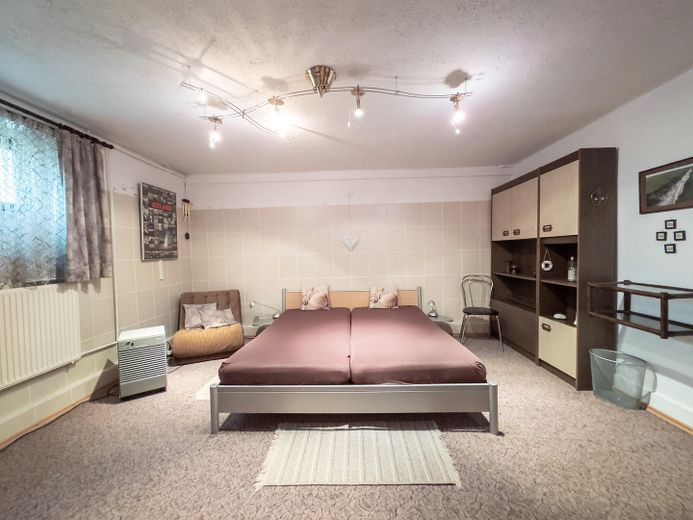 Ampia casa unifamiliare a Berlino Zehlendorf – Gästezimmer im Keller
