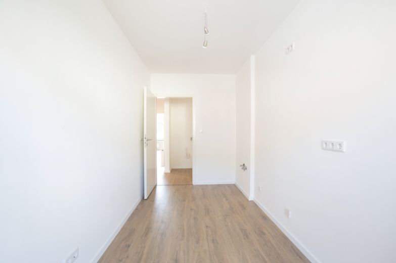 Sanierte & leerstehende 3-Zimmer-Wohnung in Düsseldorf-Flingern – Foto 2