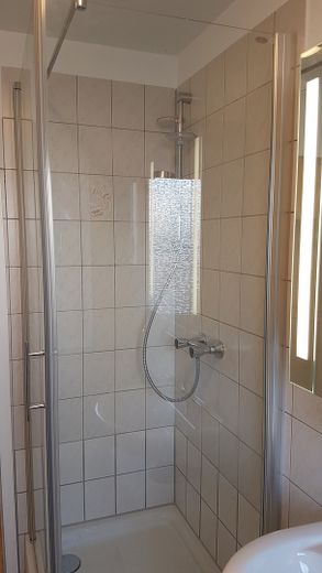 Glasduschkabine
