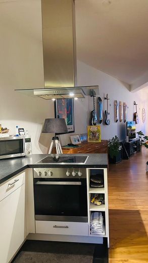 Provisionsfrei- Modern-energetisch-attraktiv Wohn/Geschäftshaus – alles im Blick
