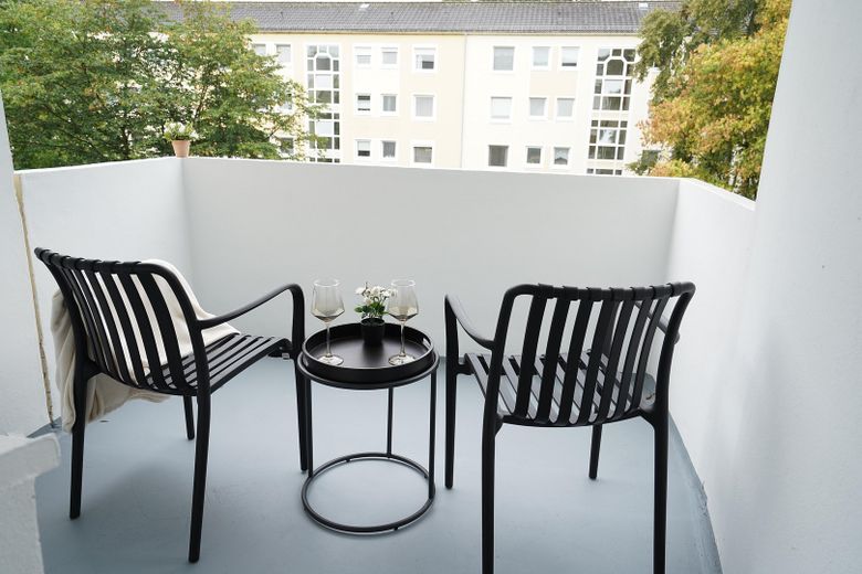 Taşının ve rahat edin – yeni kapsamlı yenilenmiş 3 odalı daire, sundurmalı – Balkon